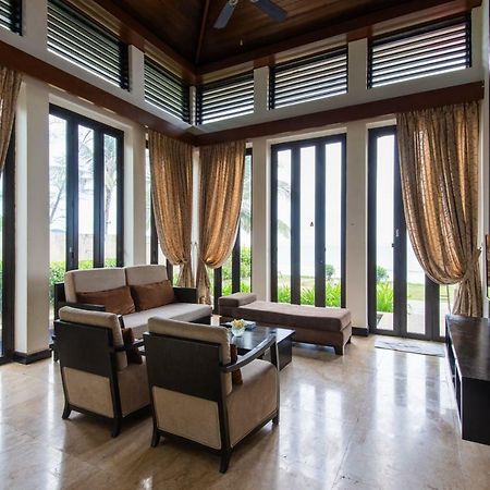 קוטה קינבלו Sabah Beach Villas & Suites מראה חיצוני תמונה