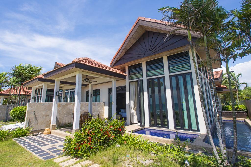 קוטה קינבלו Sabah Beach Villas & Suites מראה חיצוני תמונה