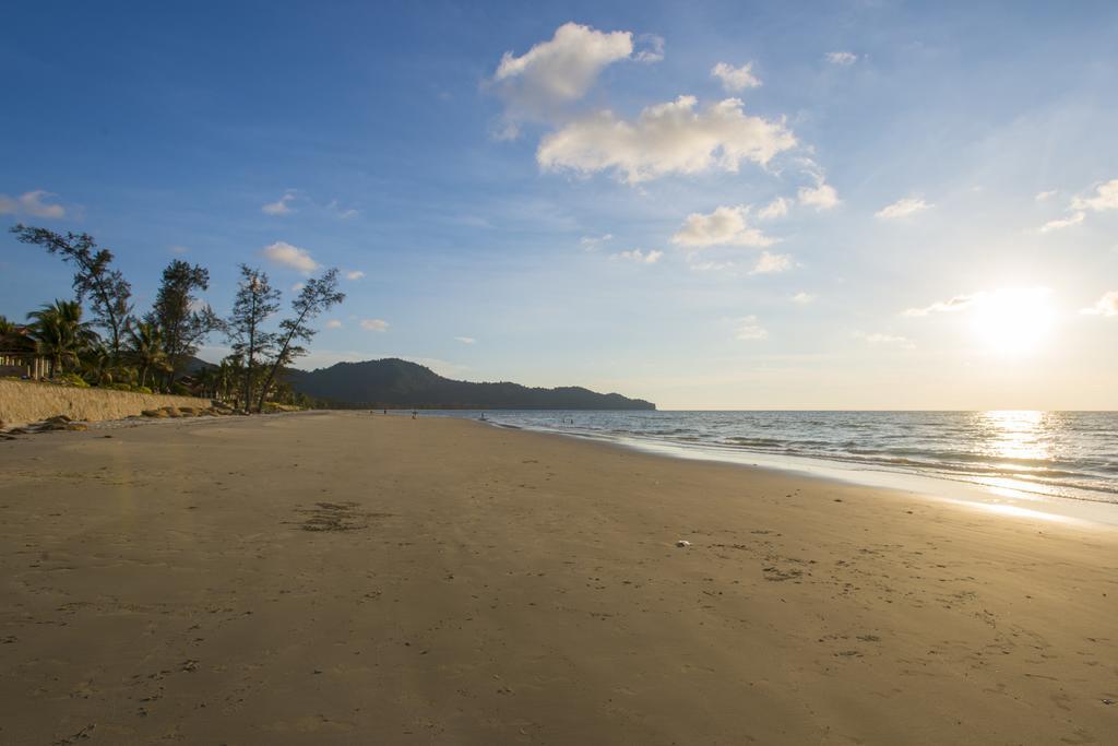קוטה קינבלו Sabah Beach Villas & Suites מראה חיצוני תמונה