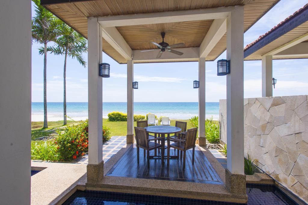 קוטה קינבלו Sabah Beach Villas & Suites מראה חיצוני תמונה