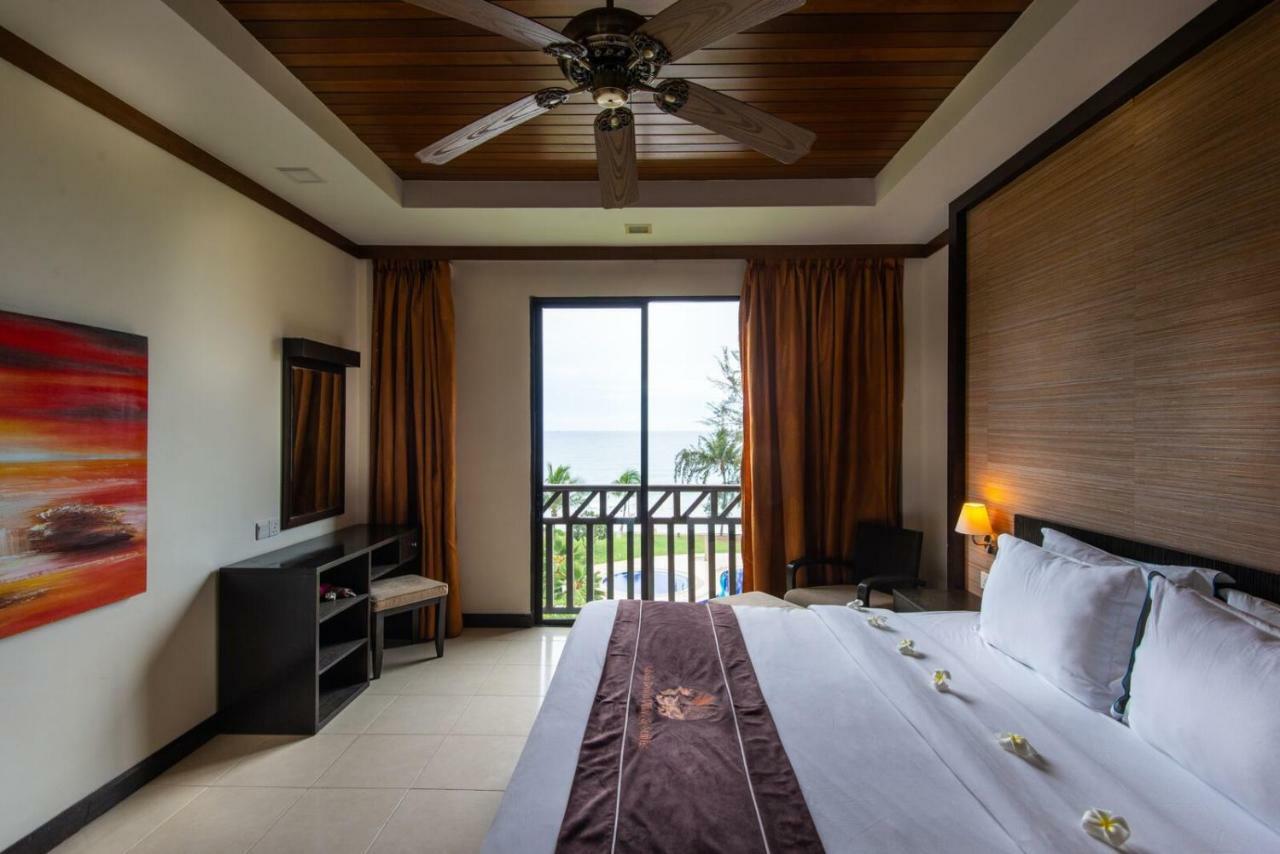 קוטה קינבלו Sabah Beach Villas & Suites מראה חיצוני תמונה